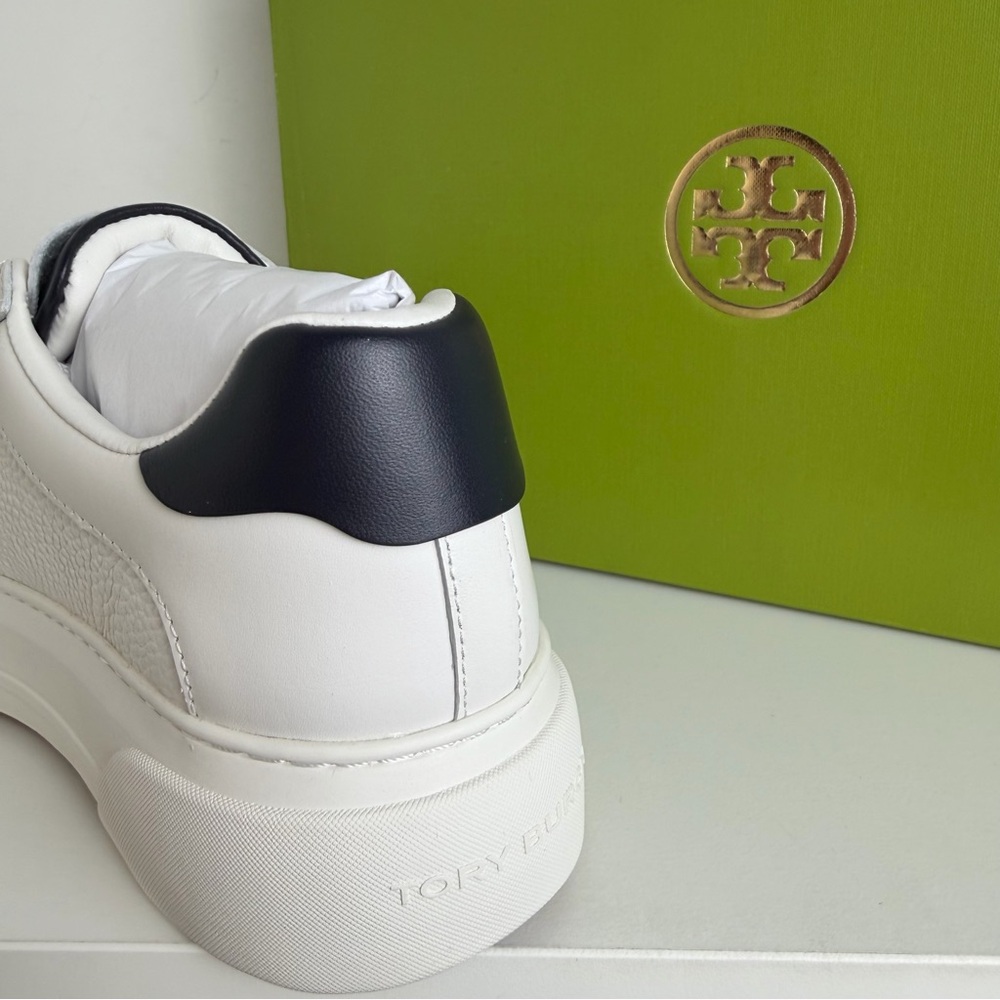 Tory Burch White and Navy Leather Sneakers - Picture 14 of 16